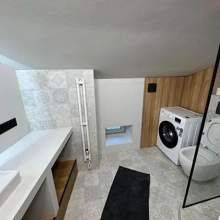 проспект свободи 47 Apartment *