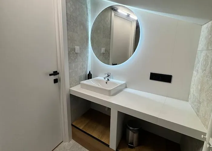 Apartamento проспект свободи 47 *